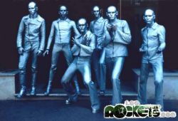 ROCKETS 1975 - � LesROCKETS.com
