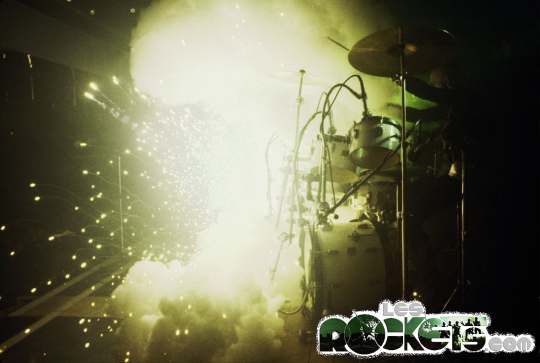 ROCKETS live nel 1978 esplosione durante l'assolo di batteria - Photo by A. D'Andrea - © LesROCKETS.com