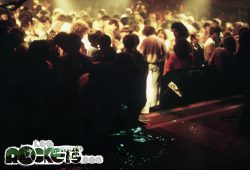 Il liquido contenuto all'interno dei bâtonnet sparso sul palco di una discoteca al termine dello show - Photo by A. D'Andrea - © LesROCKETS.com