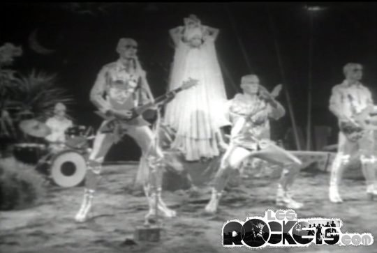 I ROCKETS all'inizio dell'esibizione di Space rock - © LesROCKETS.com