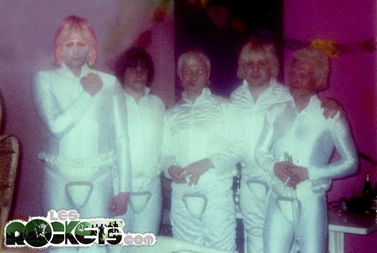 1982 i VISITORS nella nuova formazione; da sinistra Patrice, Jean, Willy, Rosaire, Donald - Photo by Gianni R. - © LesROCKETS.com