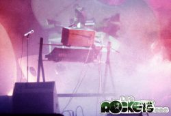 Il vocoder Sennheiser VSM 201 sul palco dei ROCKETS nel 1980 - © LesROCKETS.com