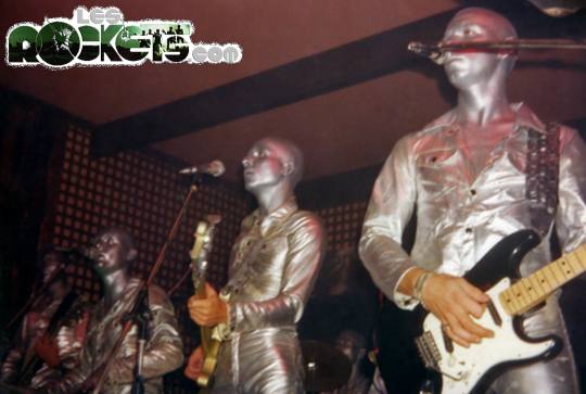 LES ROCKETS live in Francia nel 1976 con formazione a cinque elementi, senza tastierista - © LesROCKETS.com